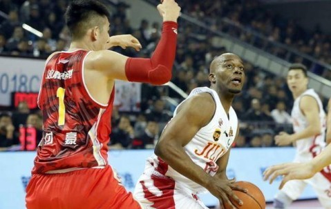 九游体育-Karsa爆冷击败法国队，出色防守引爆全场！的简单介绍