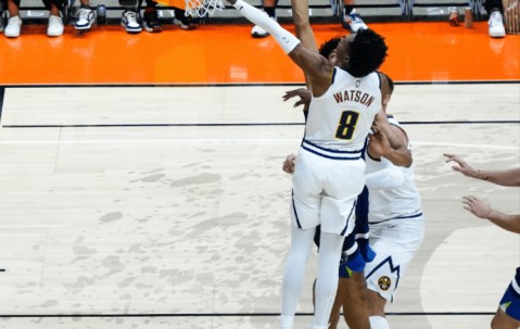 九游- 穆雷在MAD比赛中刷新纪录，出色防守引发热议！再创辉煌时刻