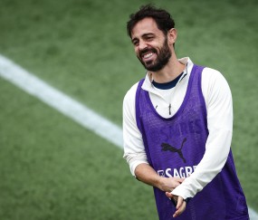 九游-包含转会期葡萄牙体育备战社区盾，战术微调细节曝光，目标明确，临场指挥获称赞的词条